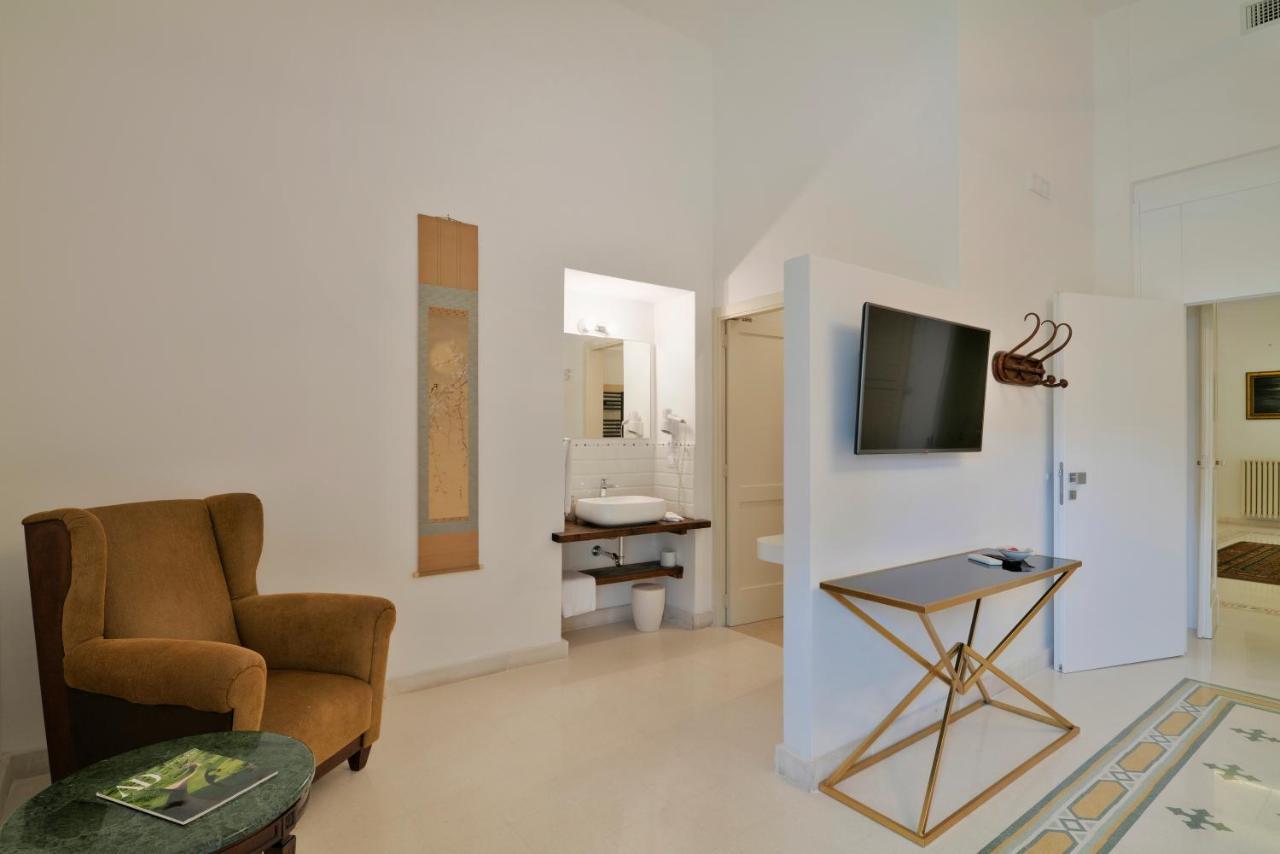 Palazzo Rollo Bed & Breakfast Lecce Luaran gambar