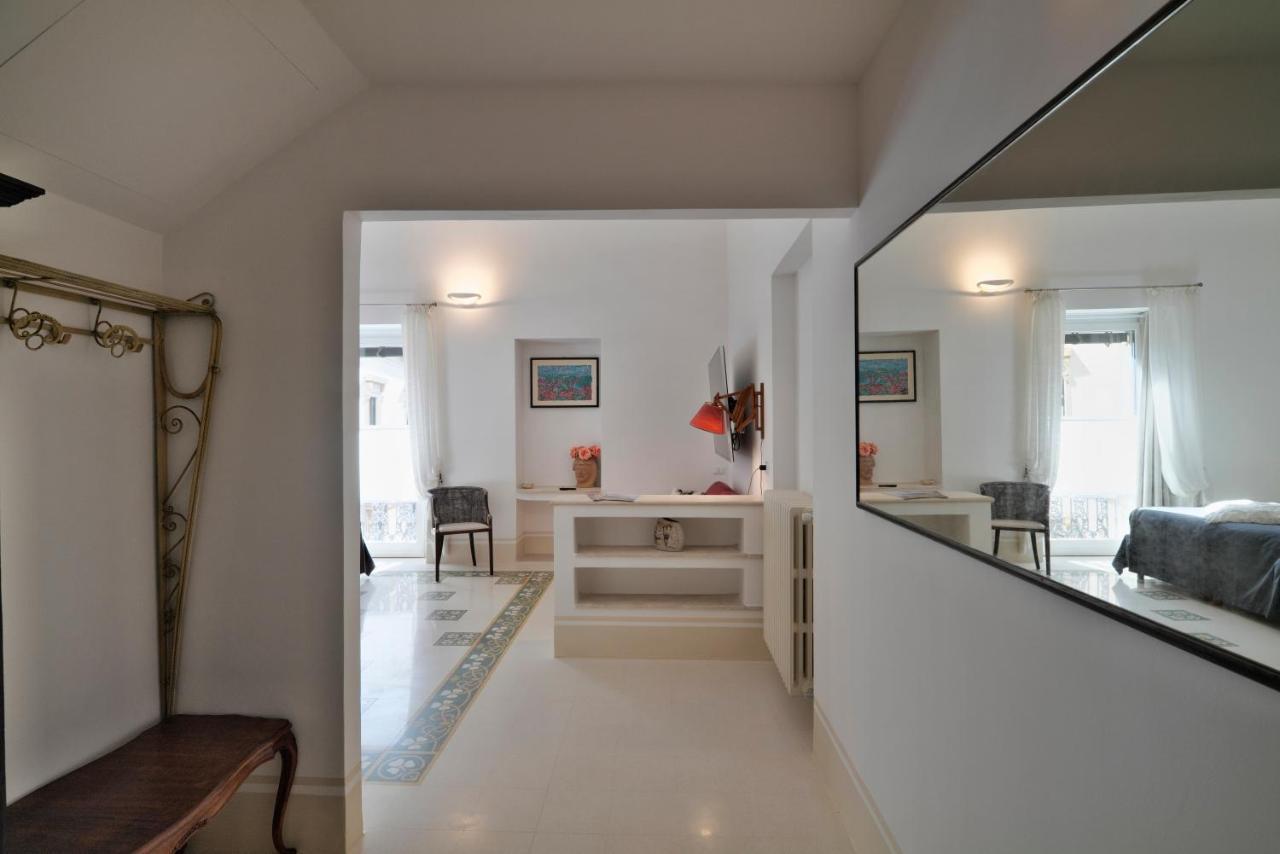 Palazzo Rollo Bed & Breakfast Lecce Luaran gambar