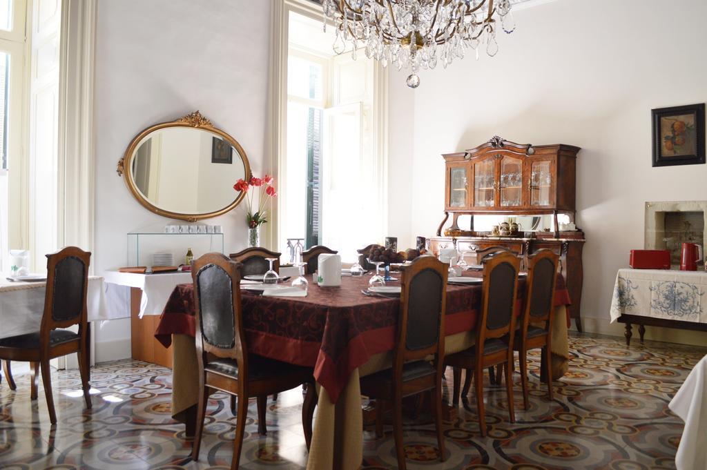 Palazzo Rollo Bed & Breakfast Lecce Luaran gambar