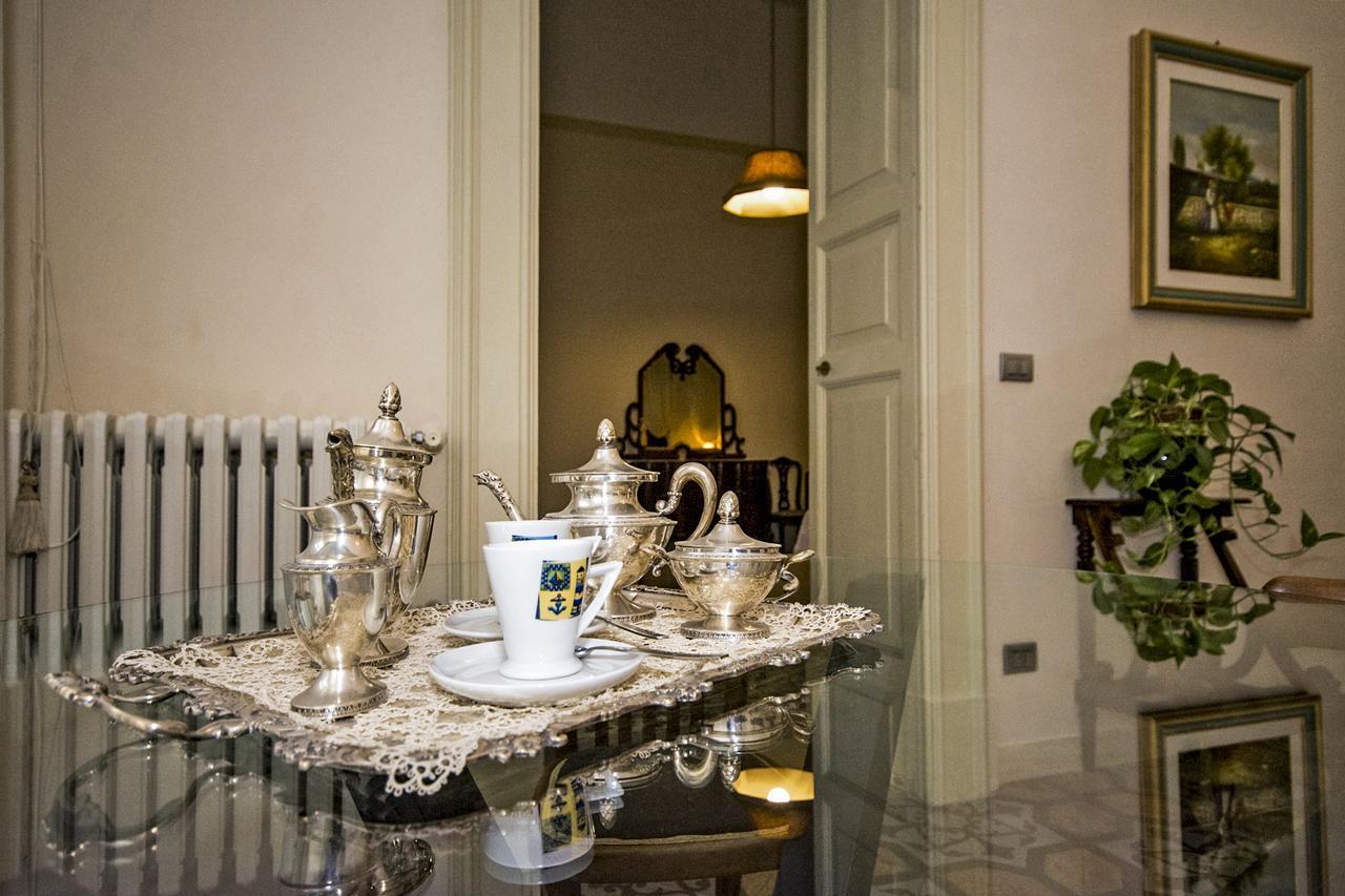 Palazzo Rollo Bed & Breakfast Lecce Luaran gambar